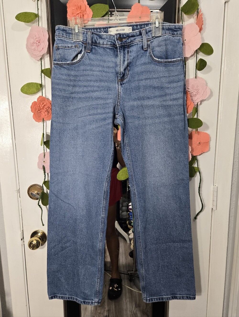 Hollister Low Rise Relaxed Straight Jeans Sz 29